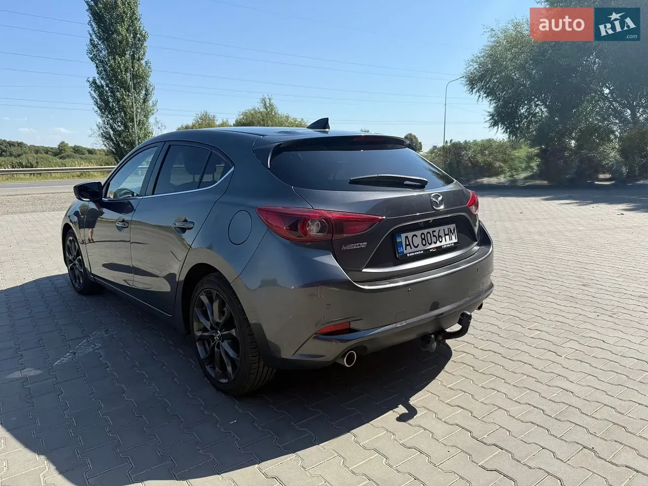 Mazda 3 2017 photo 3