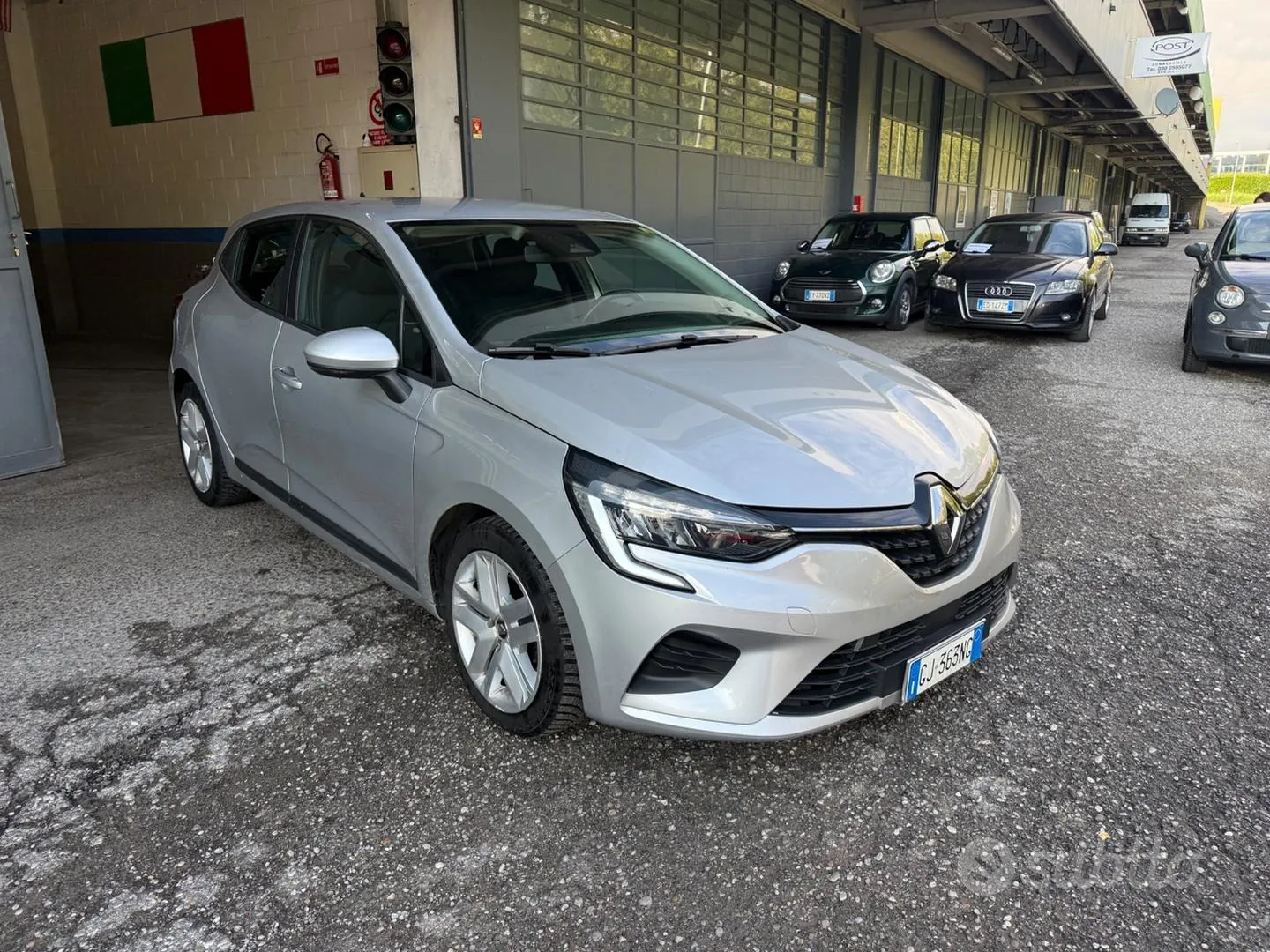 Renault Clio 2022 photo 3
