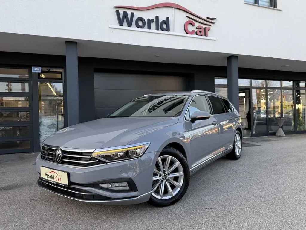 Volkswagen Passat 2022 photo 2