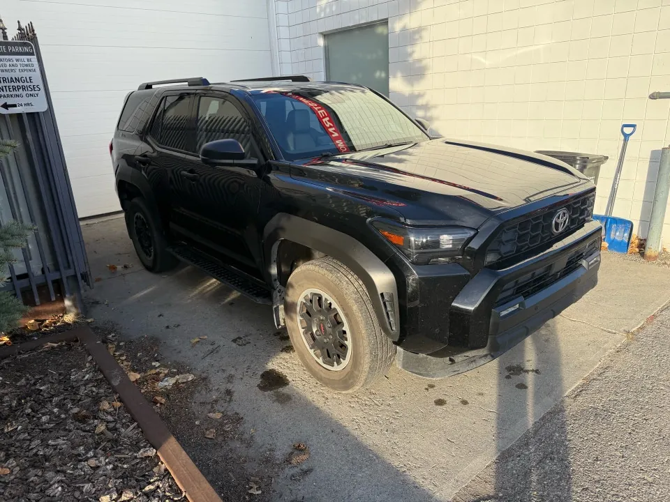 Toyota 4Runner 2025 photo 4