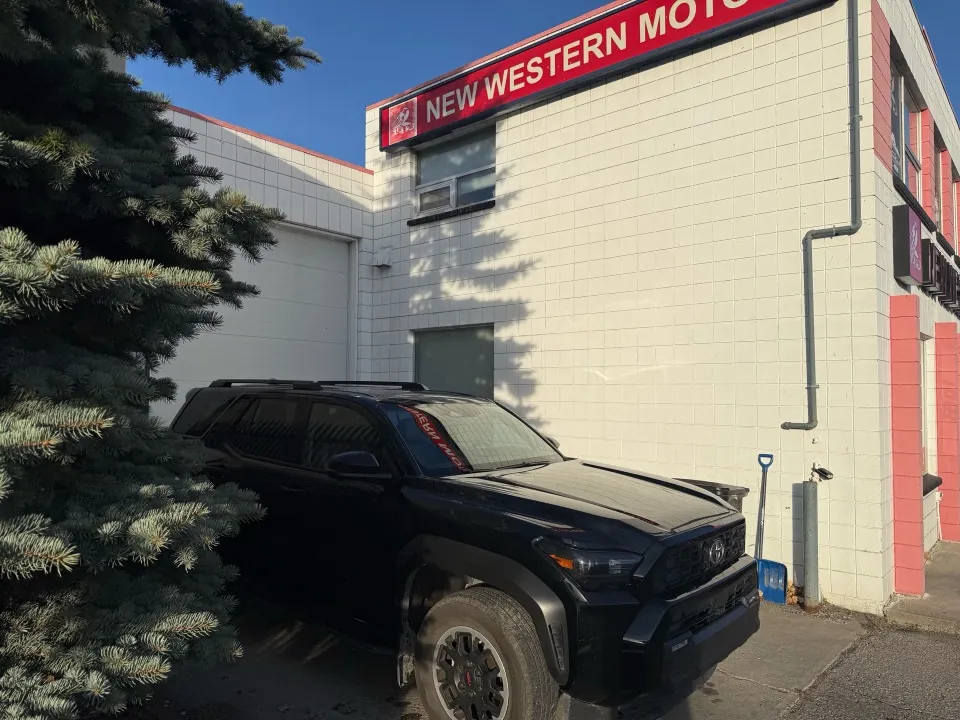Toyota 4Runner 2025 photo 3