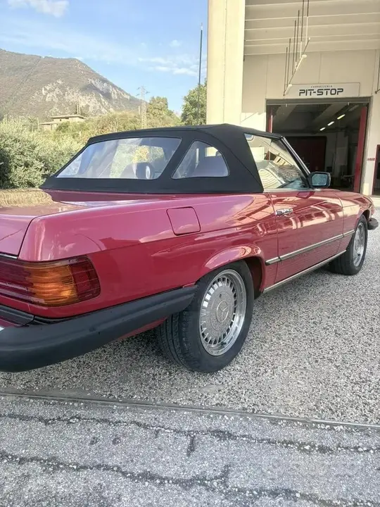 Mercedes-Benz Sl 1985 photo 5