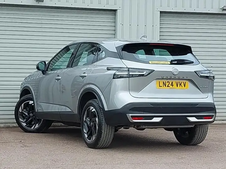 Nissan Qashqai 2024 photo 2
