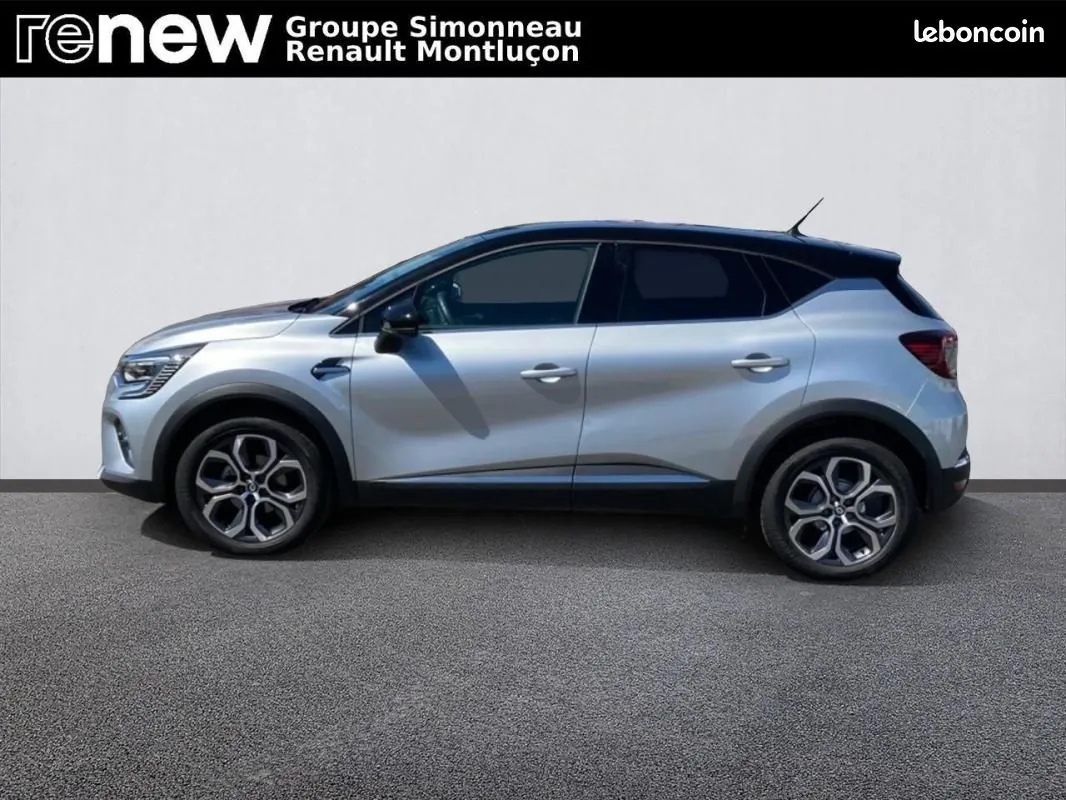 Renault Captur 2022 photo 2