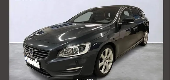 Volvo V60 Cross Country 2018 photo 2