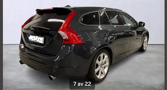 Volvo V60 Cross Country 2018 photo 5
