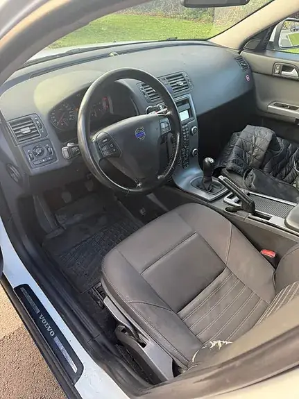 Volvo V50 2010 photo 5