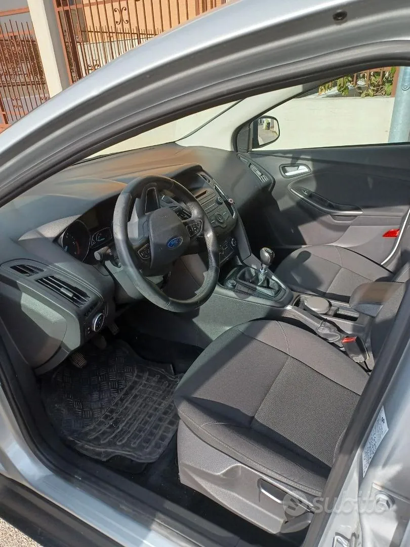Ford Focus 2016 photo 3