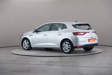 Renault Mégane 2017 photo 2