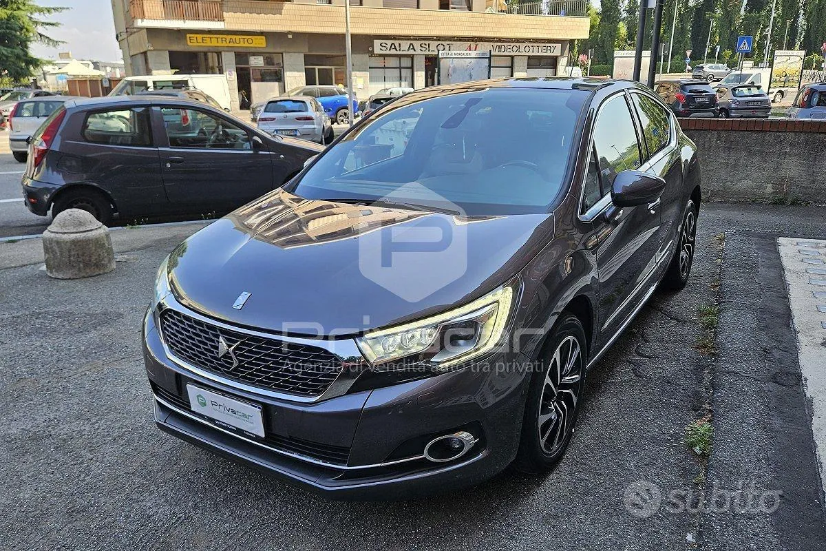 DS Automobiles Ds 4