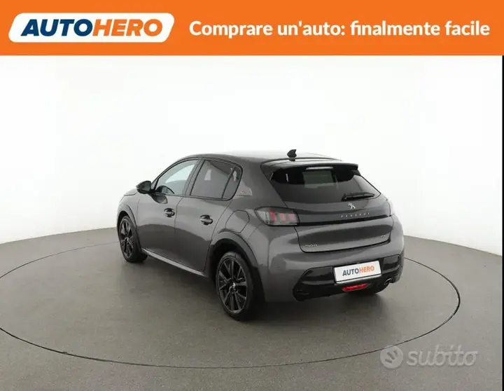 Peugeot 208 2021 photo 4