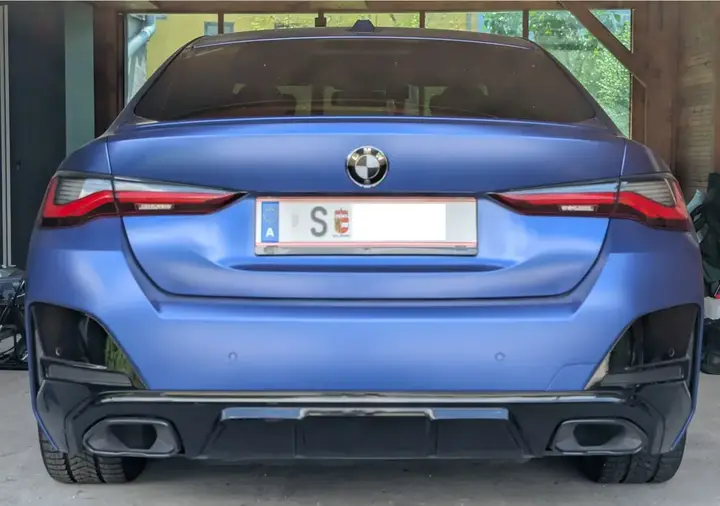 BMW I4 2022 photo 2