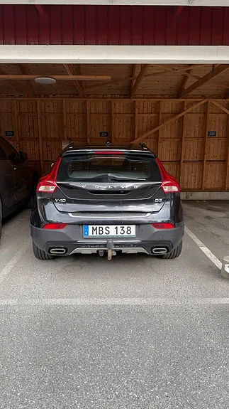 Volvo V40 Cross Country 2013 photo 2