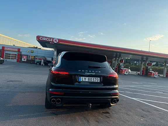 Porsche Cayenne 2016 photo 3