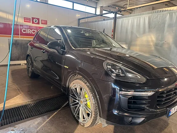 Porsche Cayenne 2016 photo 4