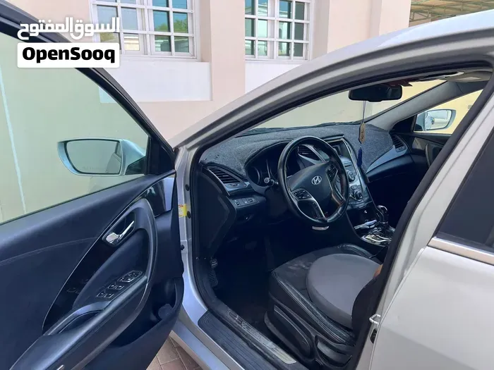 Hyundai Azera