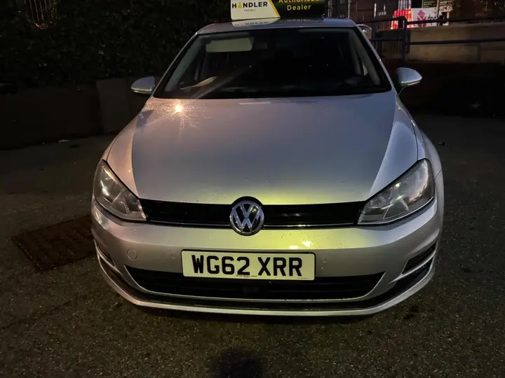Volkswagen Golf 2013 photo 3