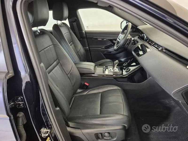 Land Rover Range Rover Evoque 2023 photo 3