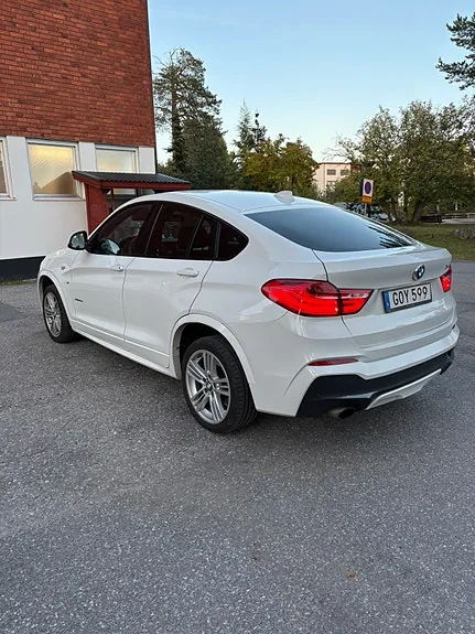 BMW X4 2015 photo 4