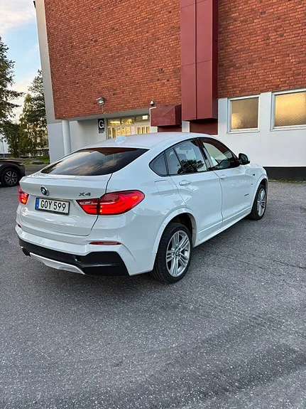 BMW X4 2015 photo 3