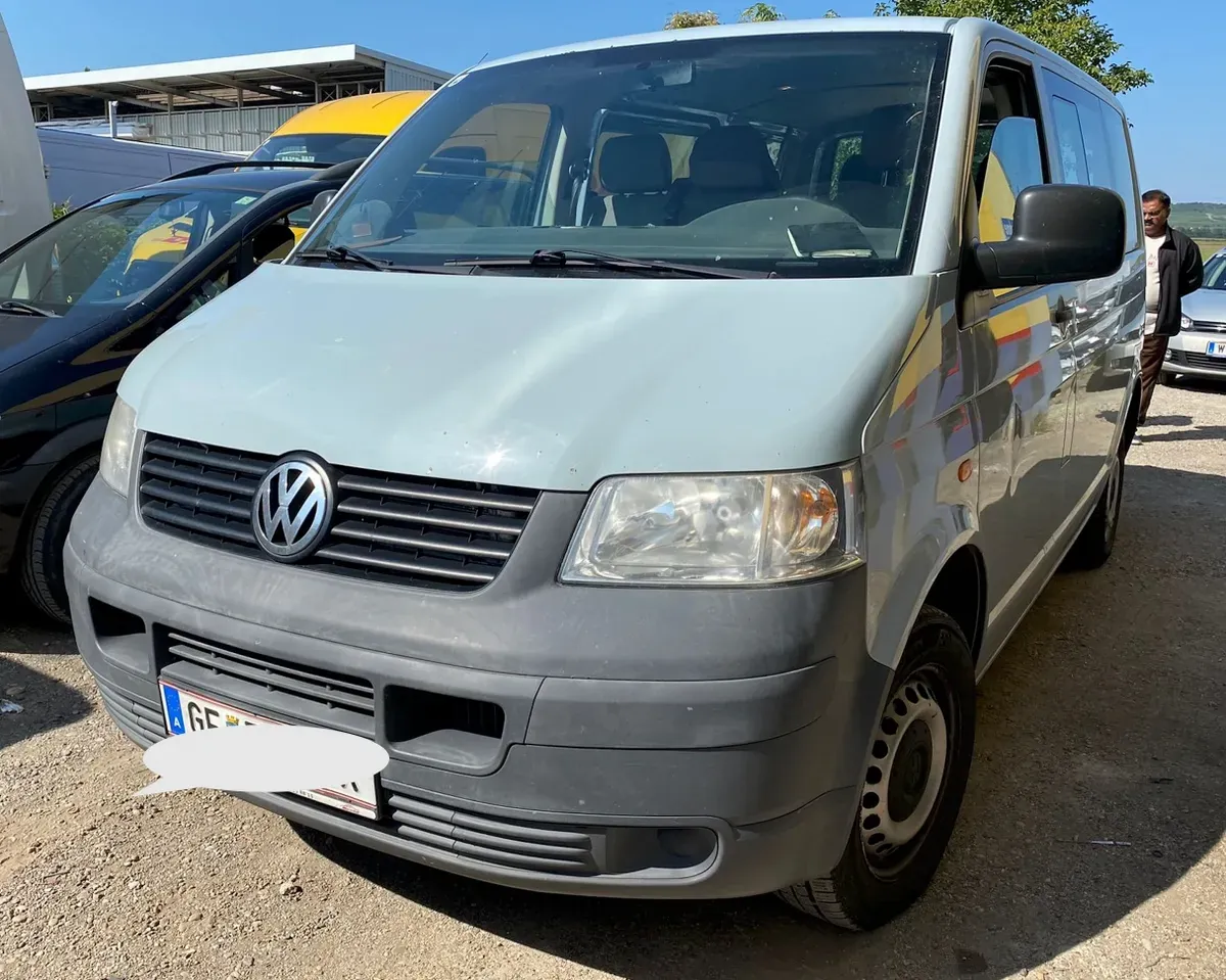 Volkswagen T5 2007 photo 3
