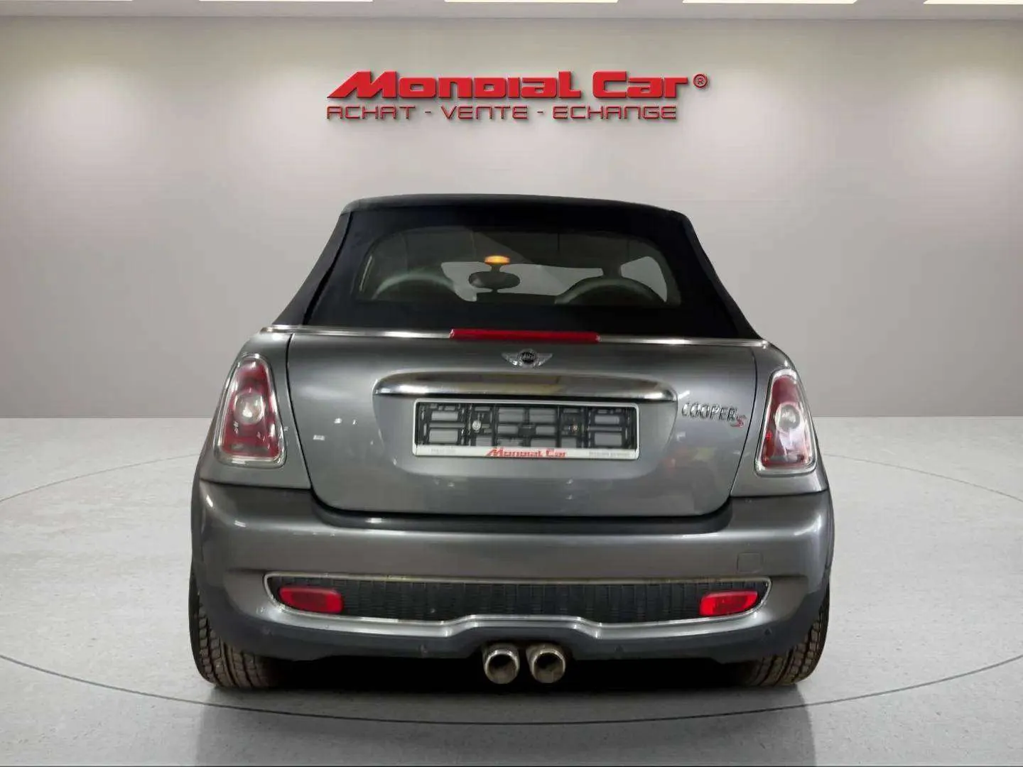 Mini Cooper S Cabrio 2010 photo 4