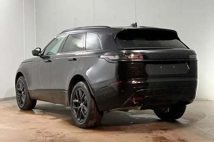 Land Rover Range Rover Velar 2026 photo 2