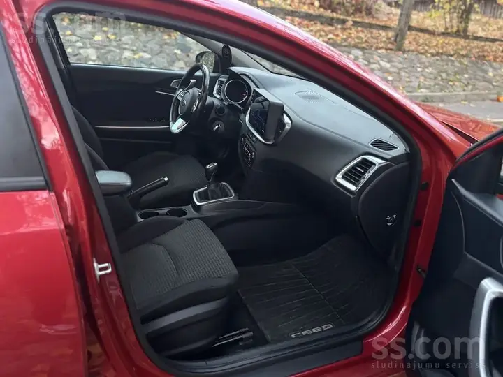 Kia Ceed 2019 photo 4