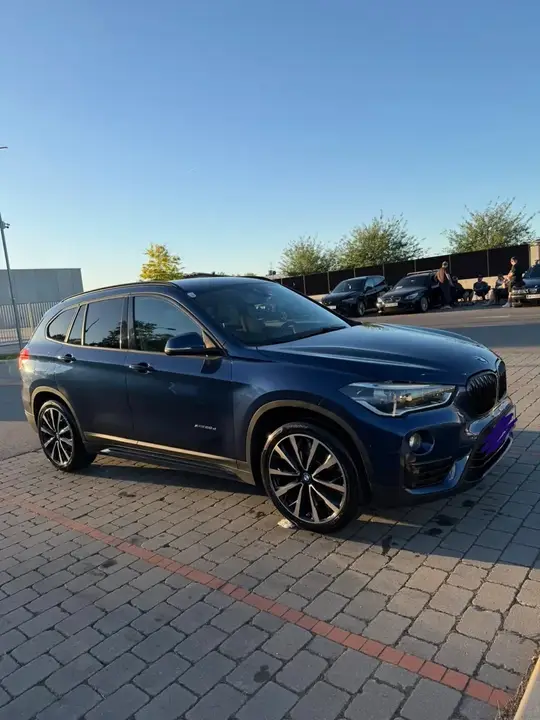 BMW X1 2015 photo 2