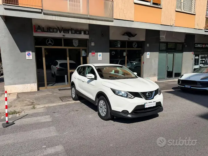 Nissan Qashqai 2015 photo 3
