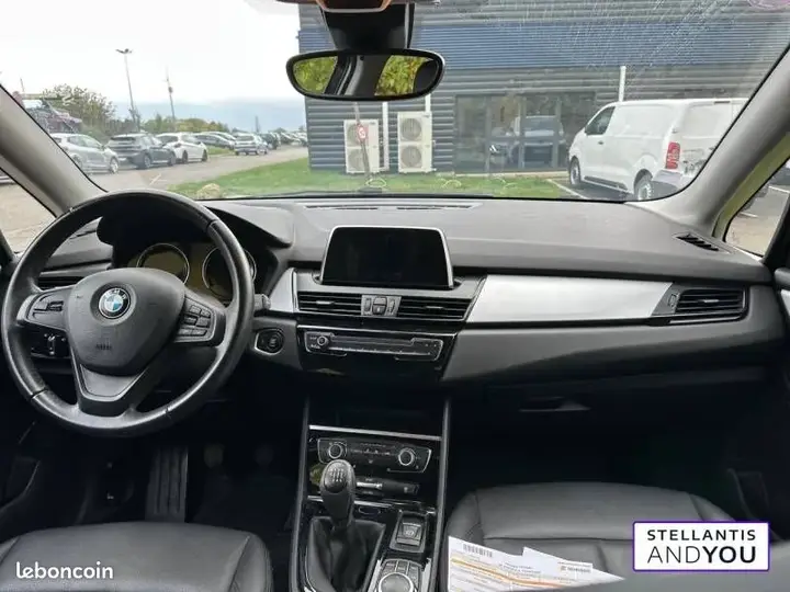 BMW 2 Series 2019 photo 2