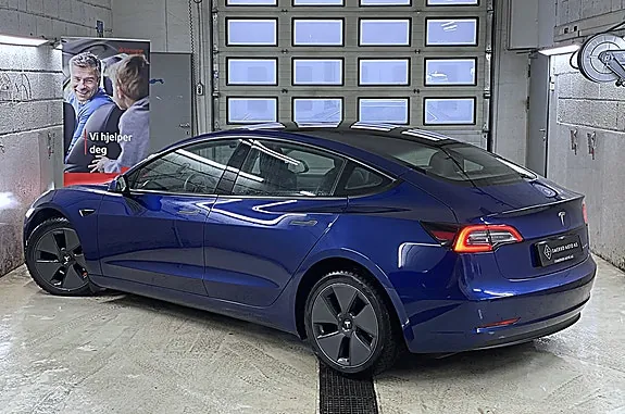 Tesla Model 3 2021 photo 5