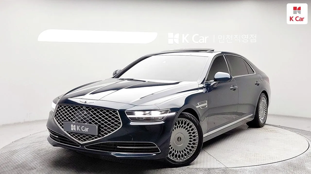 Genesis G90