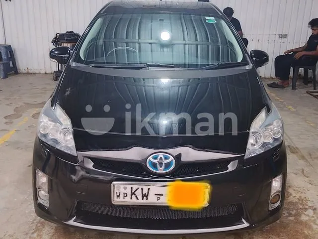 Toyota Prius 2011 photo 2
