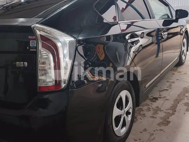 Toyota Prius 2011 photo 3