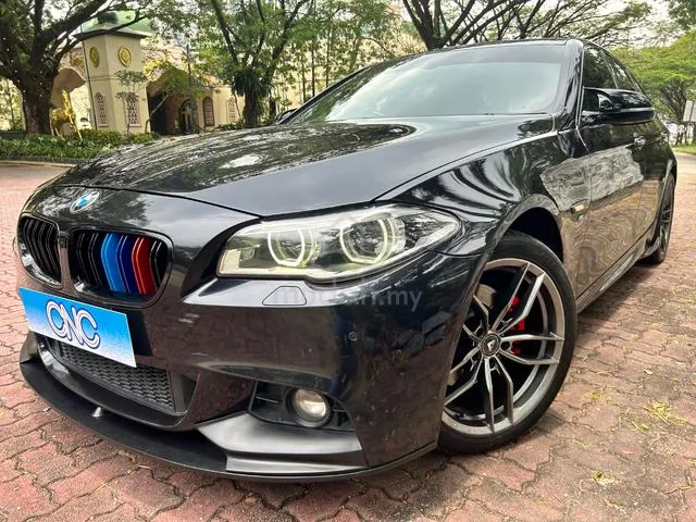 BMW 528I