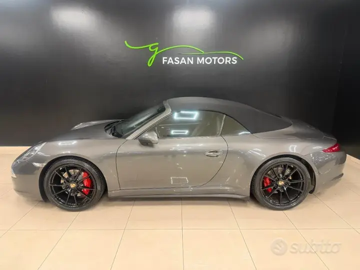 Porsche 911 2013 photo 2