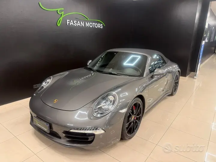 Porsche 911