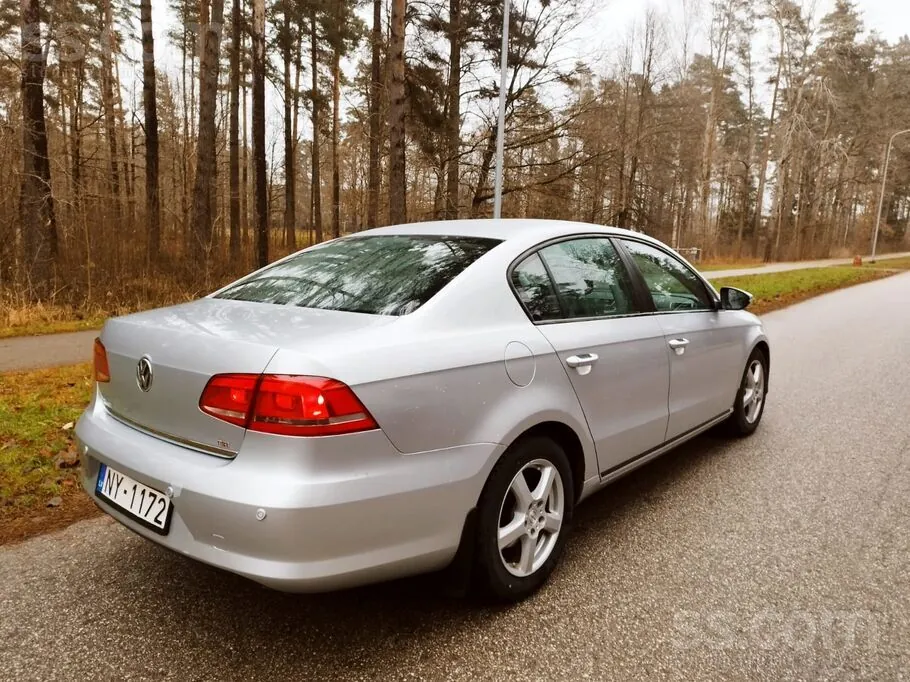 Volkswagen Passat 2012 photo 5