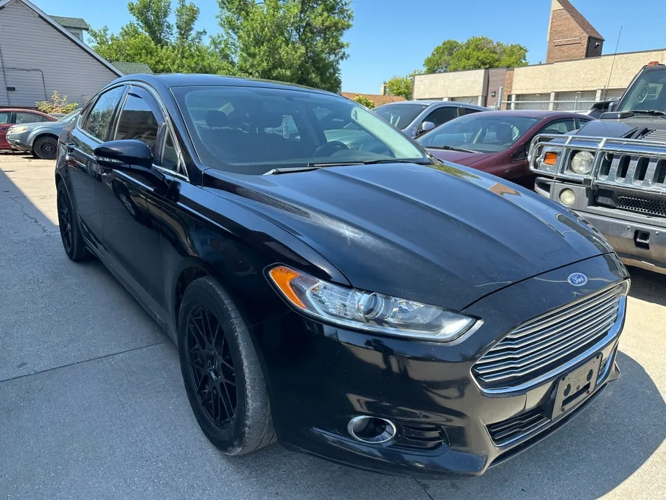 Ford Fusion 2016 photo 2