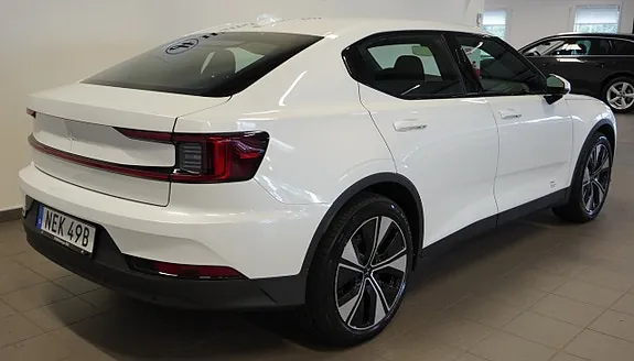 Polestar 2 2023 photo 3