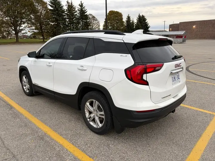 GMC Terrain 2018 photo 4