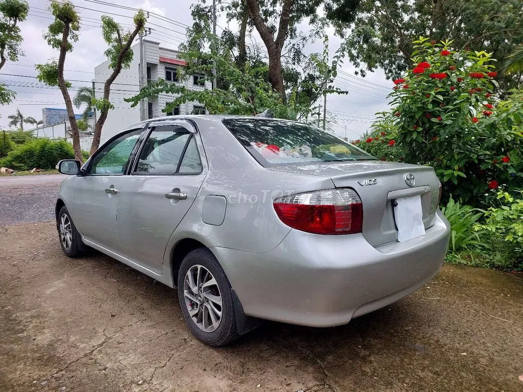 Toyota Vios 2005 photo 5