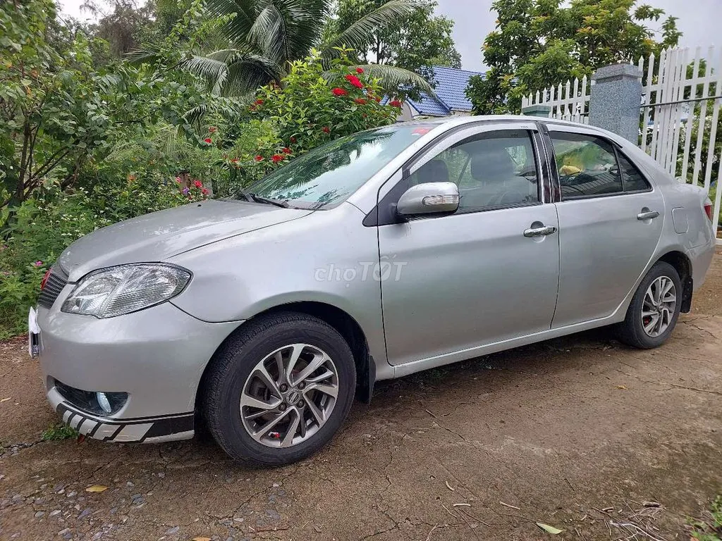 Toyota Vios 2005 photo 4