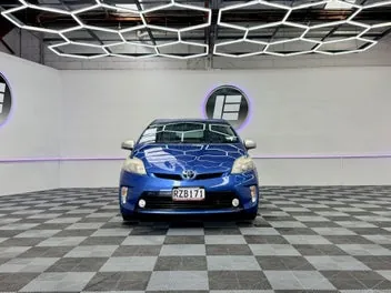 Toyota Prius 2013 photo 3
