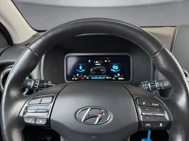 Hyundai Kona 2022 photo 2