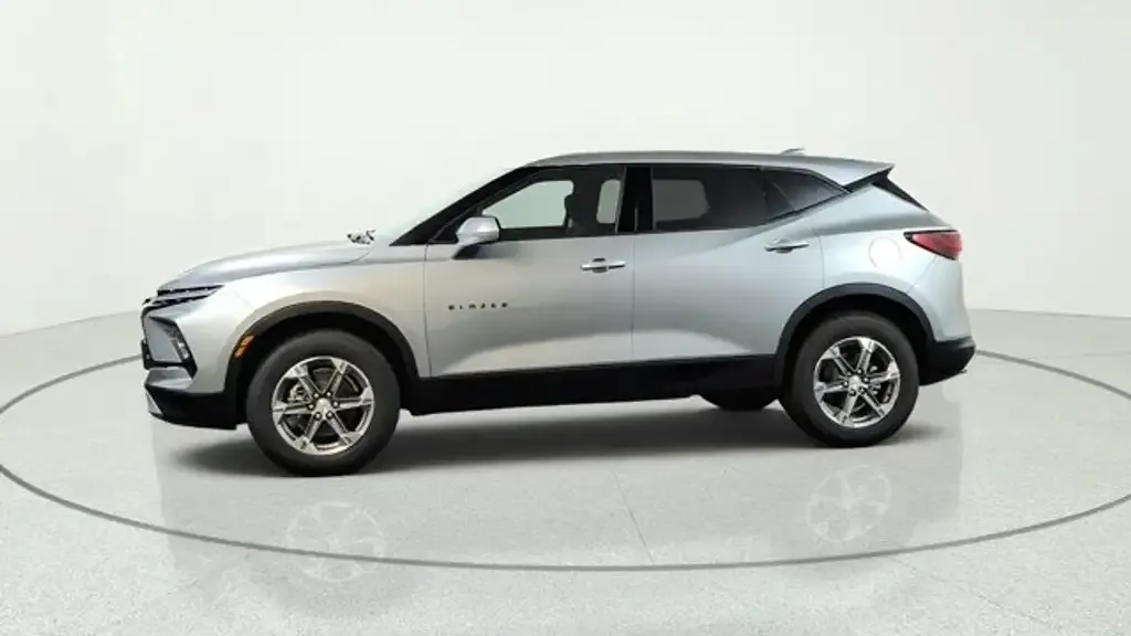 Chevrolet Blazer 2026 photo 5