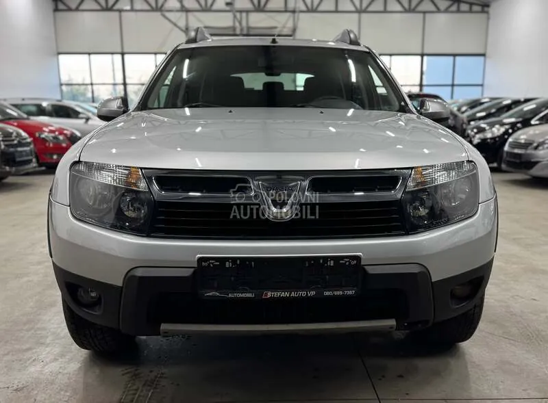 Dacia Duster 2013 photo 2
