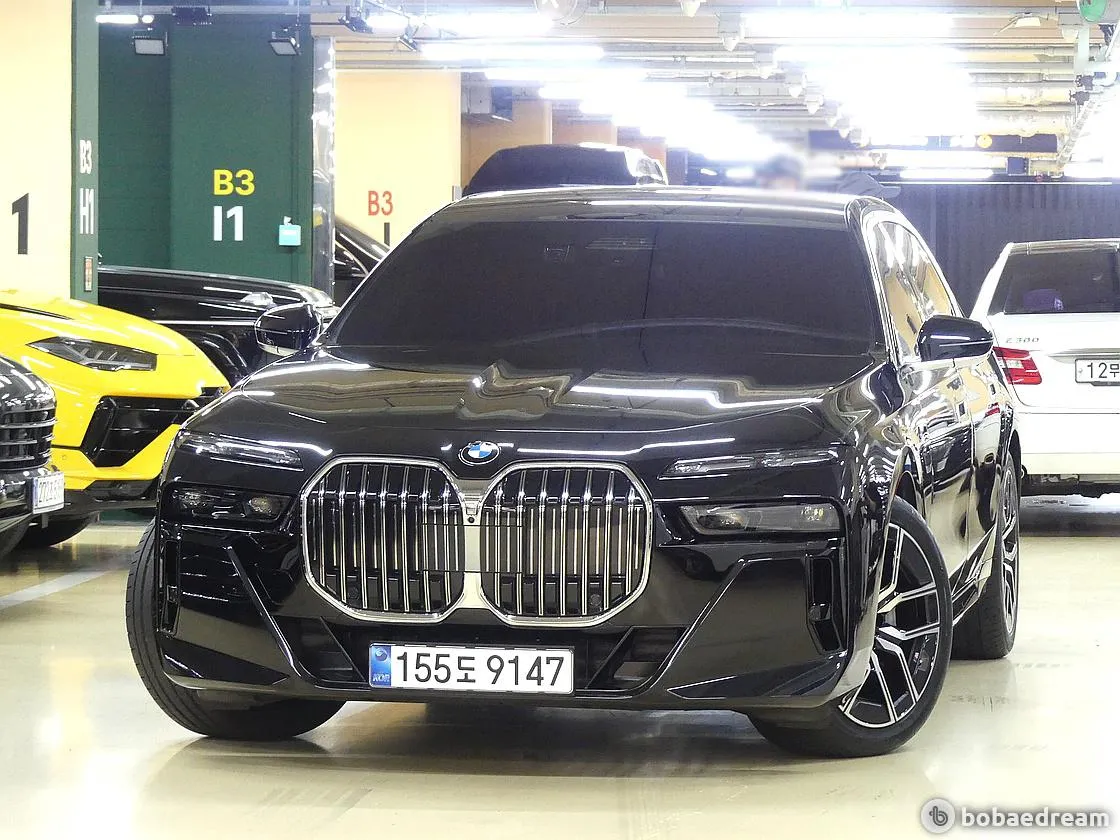 BMW 740I