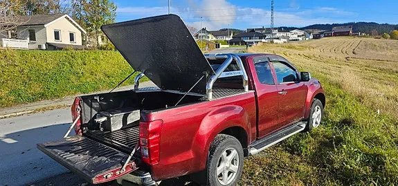 Isuzu D-Max 2012 photo 3